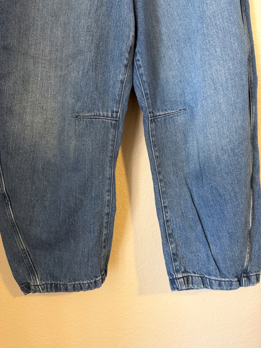 GAP High Rise Pull-On Barrel Jeans Medium Wash Relaxed Denim Size Large - Picture 5 of 11